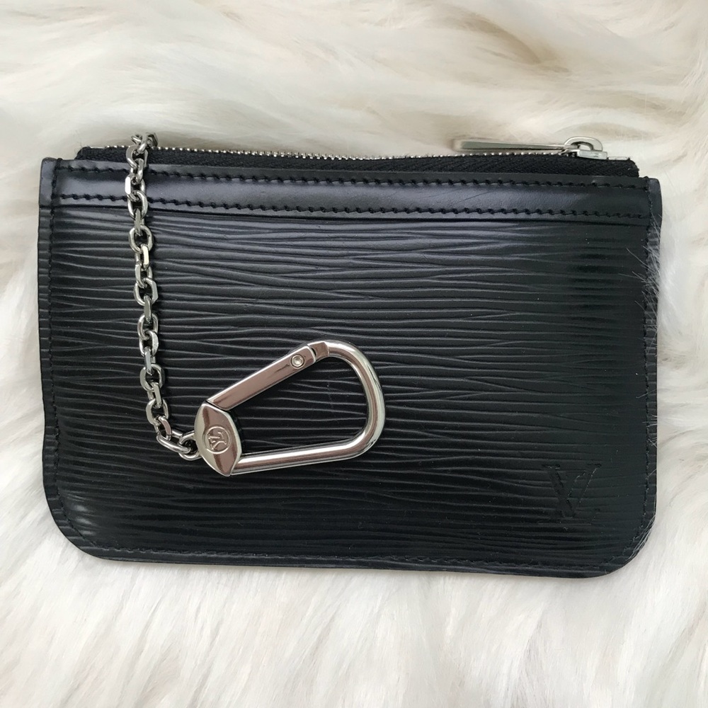 Louis Vuitton Black Epi Leather Key Pouch